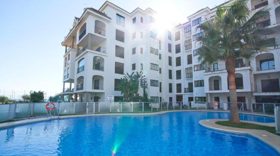 Penthouse Marina La Duquesa Leilighet Manilva Eksteriør bilde